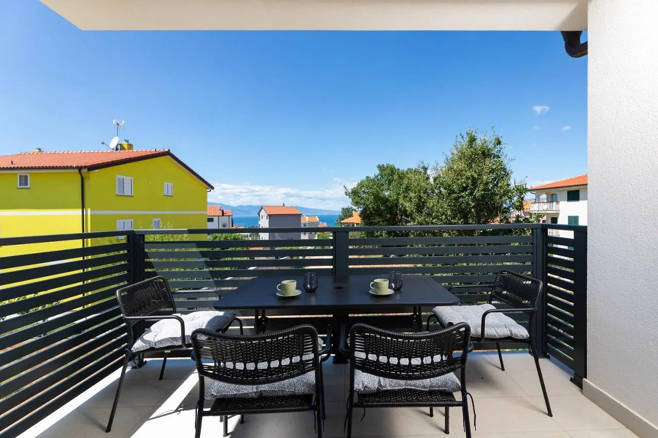 Apartments Lampone Malinska Croatia